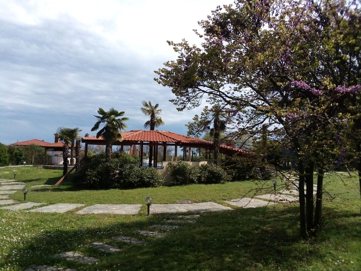 Villa Anna Leptokaryá Buitenkant foto